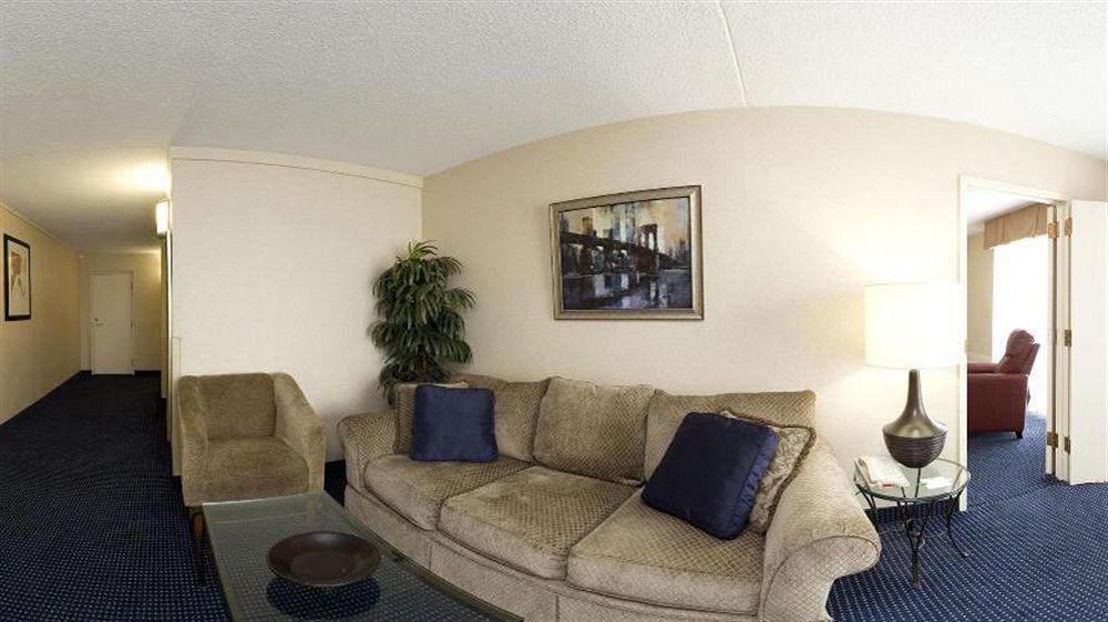 Holiday Inn Akron-West By Ihg Montrose Zewnętrze zdjęcie