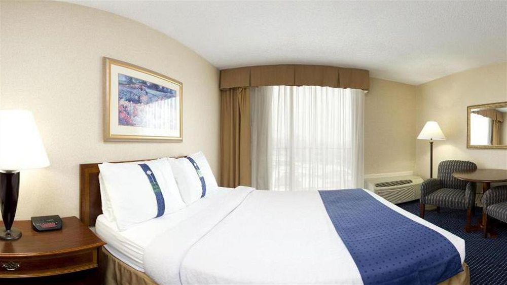 Holiday Inn Akron-West By Ihg Montrose Zewnętrze zdjęcie